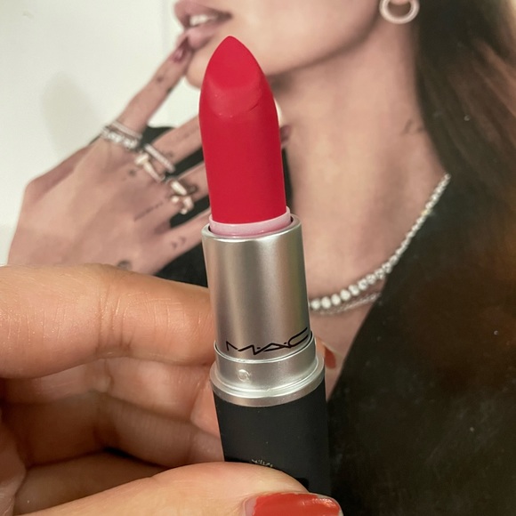 MAC Cosmetics Makeup Mac Powder Kiss Lipstick Shocking Revelation